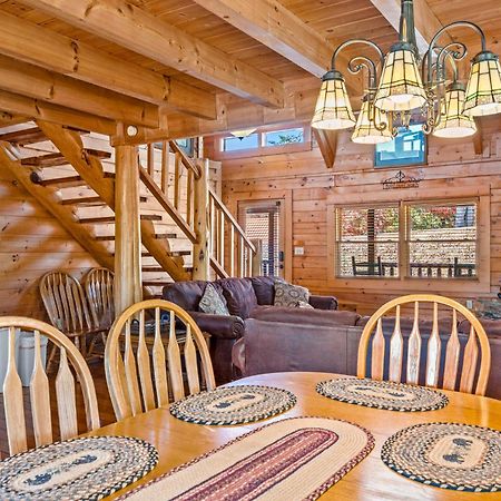 Bearfoot Pines - True Log Cabin - Wi-Fi, Hot Tub, Fishing, Deck With Views! - Mins To Pf เซอเวียร์วีล ภายนอก รูปภาพ