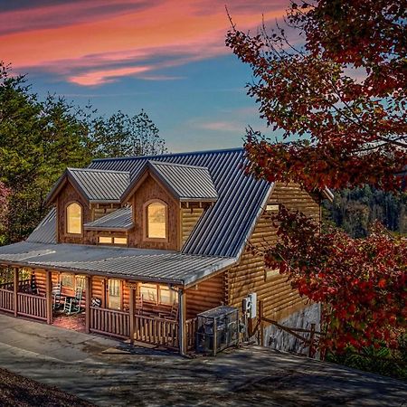 Bearfoot Pines - True Log Cabin - Wi-Fi, Hot Tub, Fishing, Deck With Views! - Mins To Pf เซอเวียร์วีล ภายนอก รูปภาพ