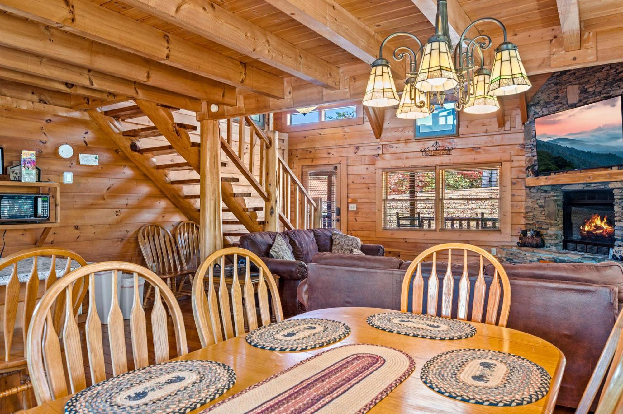 Bearfoot Pines - True Log Cabin - Wi-Fi, Hot Tub, Fishing, Deck With Views! - Mins To Pf เซอเวียร์วีล ภายนอก รูปภาพ