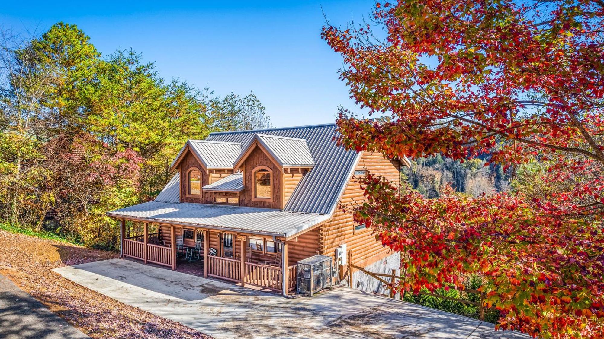 Bearfoot Pines - True Log Cabin - Wi-Fi, Hot Tub, Fishing, Deck With Views! - Mins To Pf เซอเวียร์วีล ภายนอก รูปภาพ