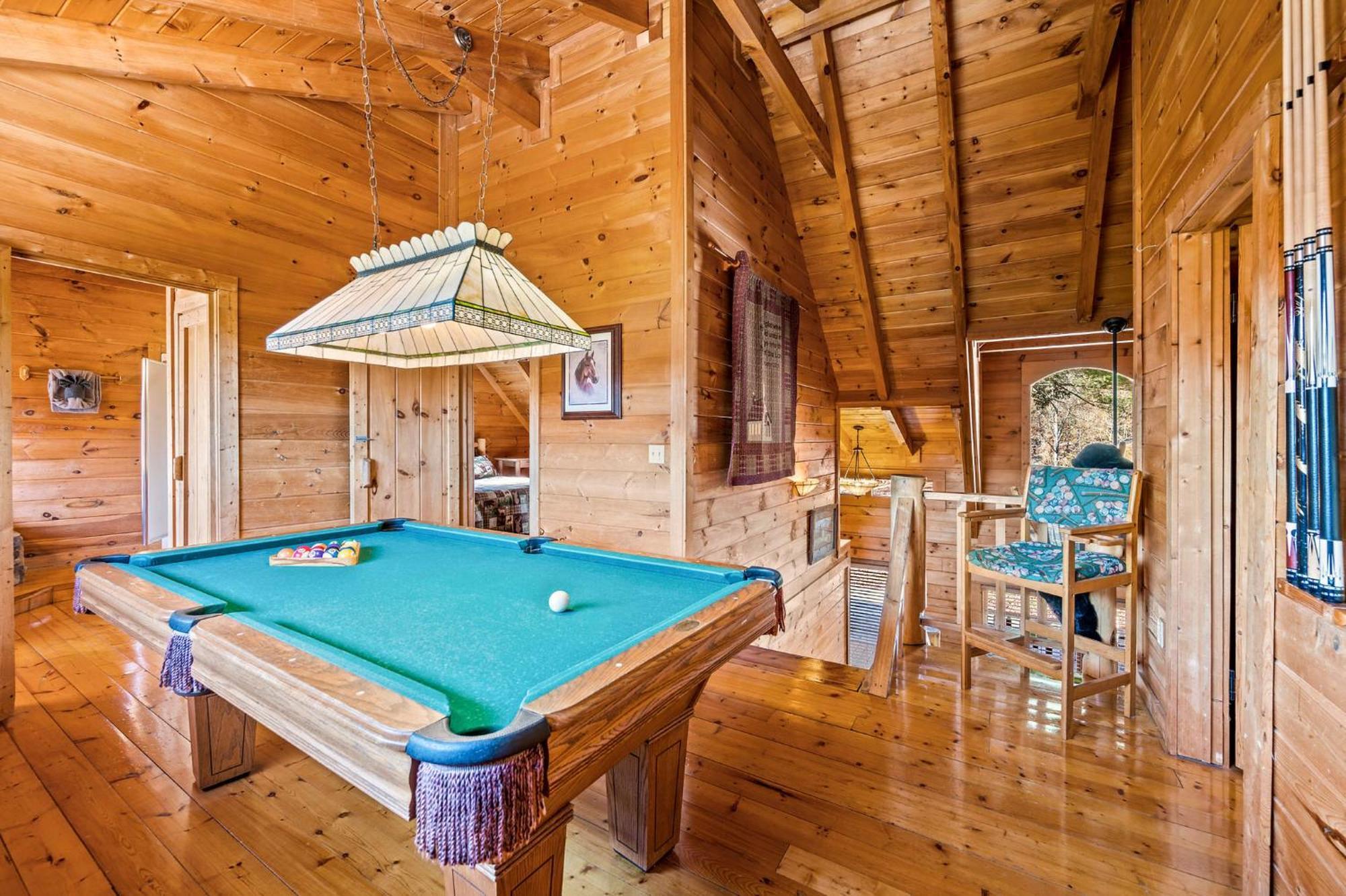 Bearfoot Pines - True Log Cabin - Wi-Fi, Hot Tub, Fishing, Deck With Views! - Mins To Pf เซอเวียร์วีล ภายนอก รูปภาพ